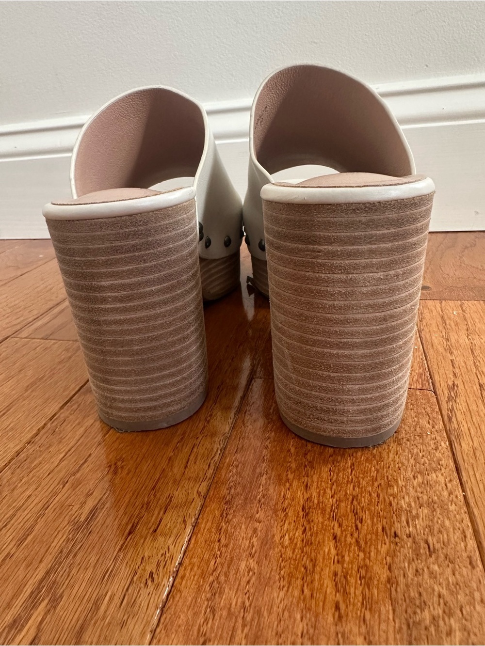 SHUSHOP Cream Platform Mule Sandals with Stud Accents size 9 - Picture 5 of 9